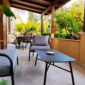 La Tonnelle Rilievo